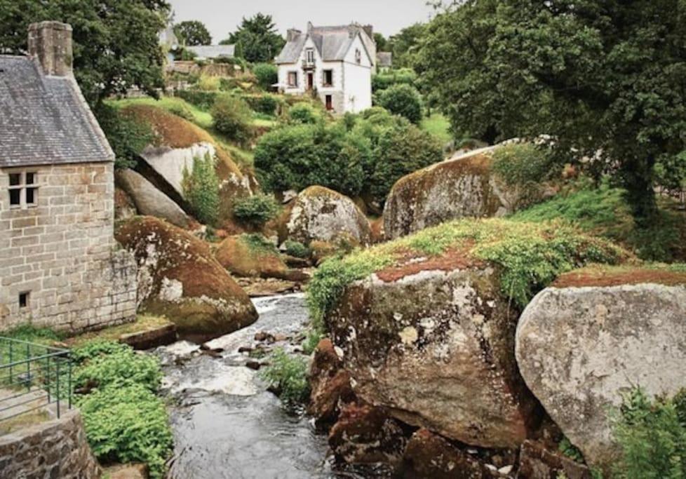 Vue Imprenable Sur Le Moulin Du Chaos ! Apartman Huelgoat Kültér fotó