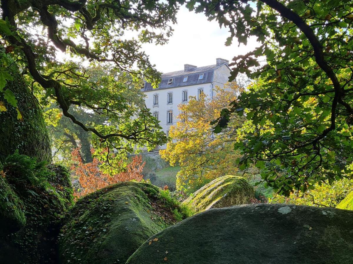 Vue Imprenable Sur Le Moulin Du Chaos ! Apartman Huelgoat Kültér fotó
